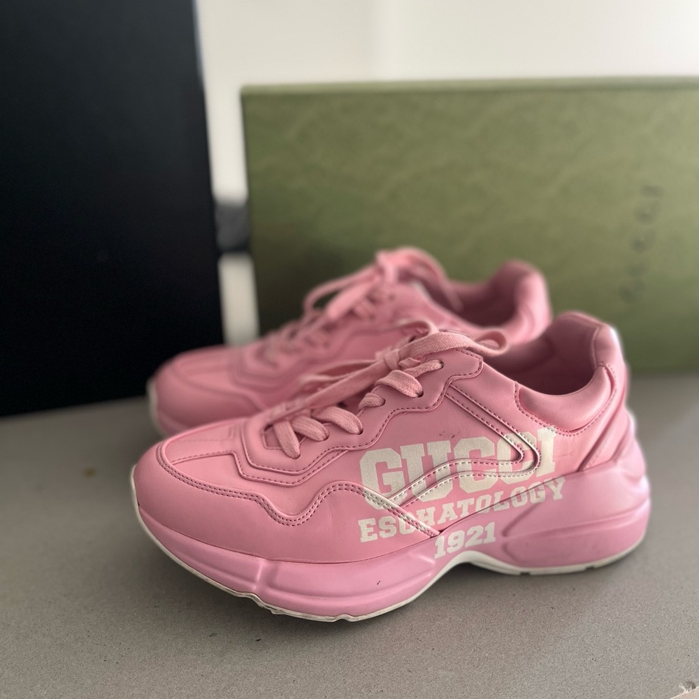 Gucci limited edition pink sneaker